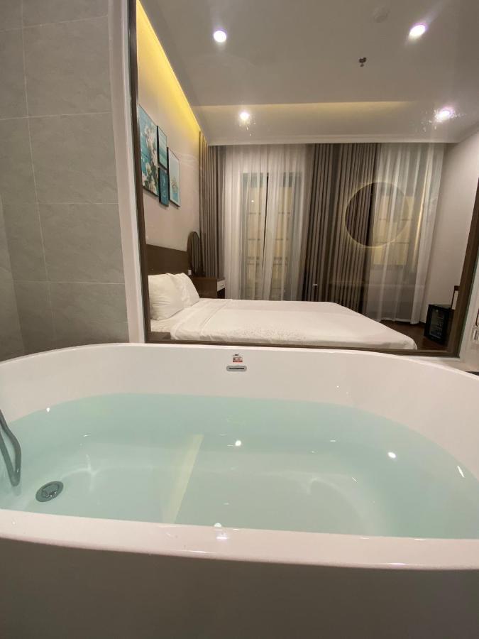 Moonlight Hotel Hạ Long Ngoại thất bức ảnh